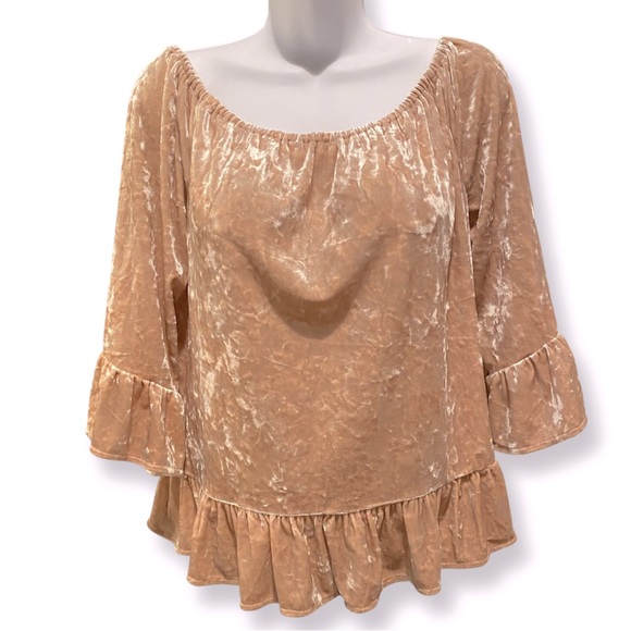 Tops - Off the Shoulder Top